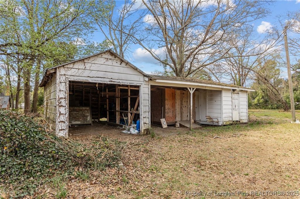 205 N Vance Street, Red Springs, NC 28377 — photo 39