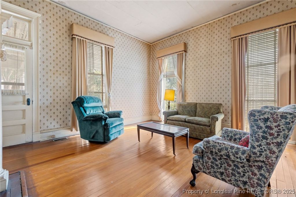 205 N Vance Street, Red Springs, NC 28377 — photo 4