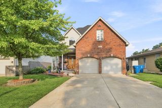 1615 Nicholson Street, Crest Hill, IL 60403