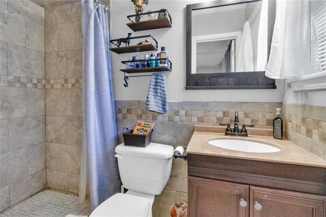 410 Vickie Drive, Del City, OK 73115