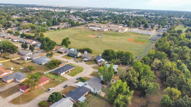 410 Vickie Drive, Del City, OK 73115