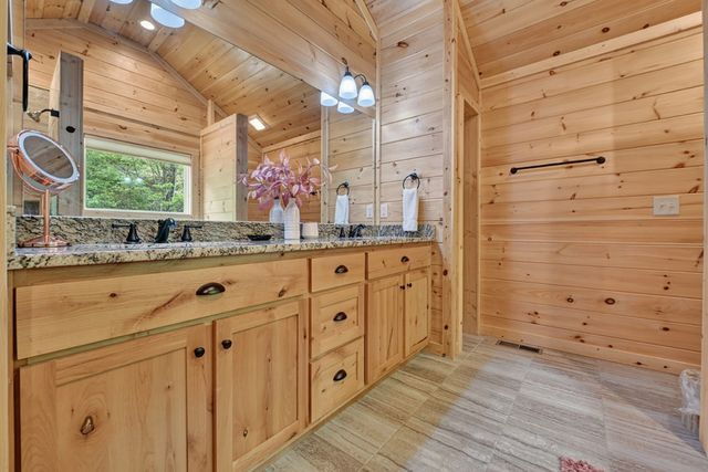 291 Tower Road, Mineral Bluff, GA 30559
