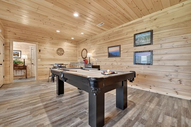 291 Tower Road, Mineral Bluff, GA 30559