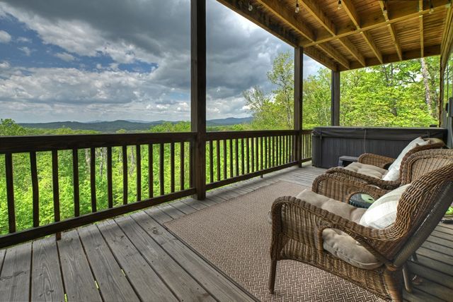 291 Tower Road, Mineral Bluff, GA 30559