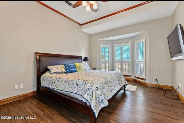 1302 Roswell Street, Pascagoula, MS 39581