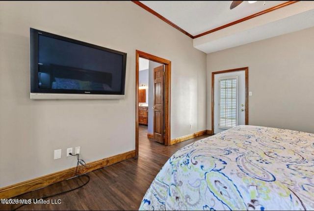 1302 Roswell Street, Pascagoula, MS 39581