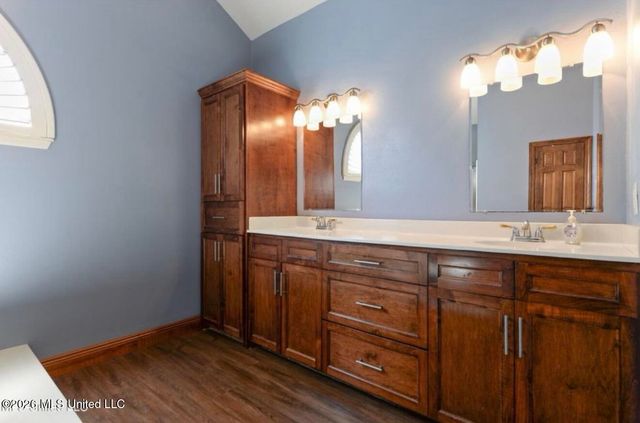 1302 Roswell Street, Pascagoula, MS 39581