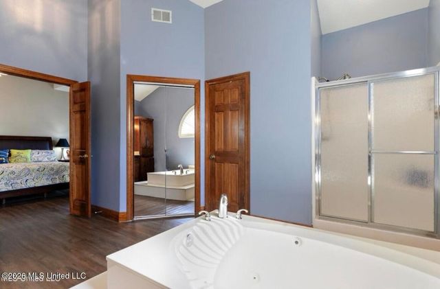 1302 Roswell Street, Pascagoula, MS 39581