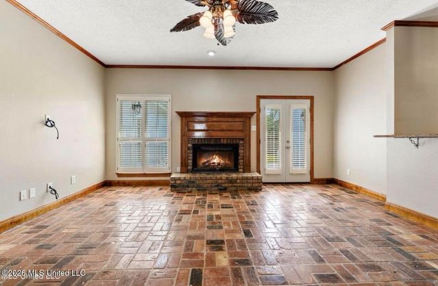 1302 Roswell Street, Pascagoula, MS 39581