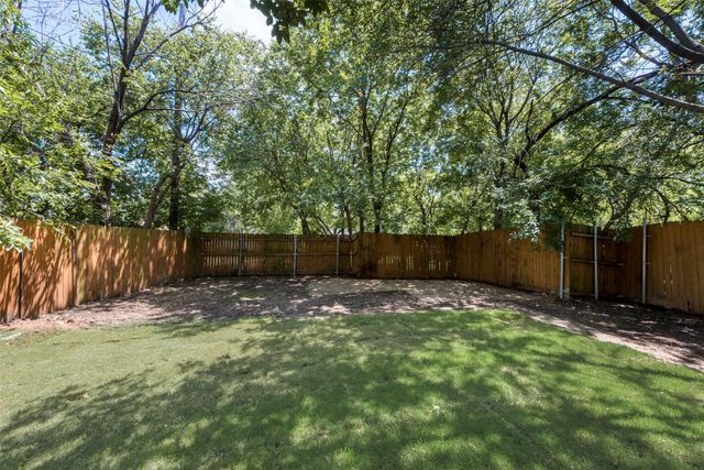 2710 Posey Drive, Irving, TX 75062