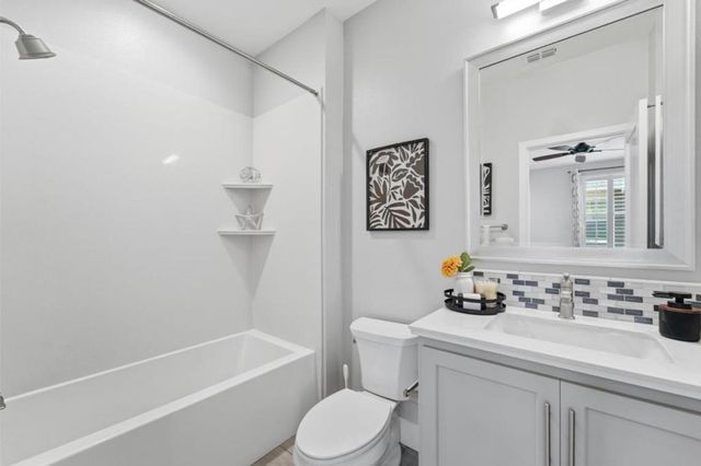 772 Tranquility Circle 2, Livermore, CA 94551