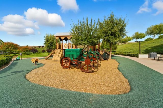 772 Tranquility Circle 2, Livermore, CA 94551