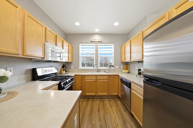 5812 11th Ave, Kennewick, WA 99337