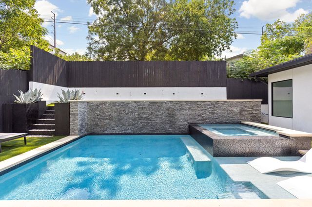 3007 Garden Villa LN, Austin, TX 78704