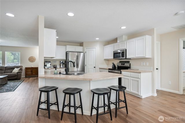 135 Haley Drive, Longview, WA 98632