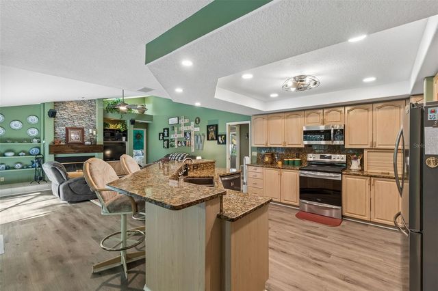 1661 WOODRIDGE COURT, Lutz, FL 33559