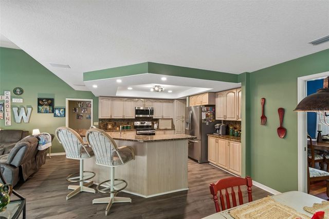 1661 WOODRIDGE COURT, Lutz, FL 33559