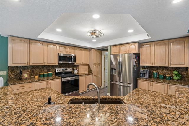 1661 WOODRIDGE COURT, Lutz, FL 33559