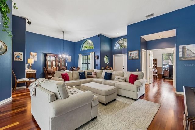 1661 WOODRIDGE COURT, Lutz, FL 33559