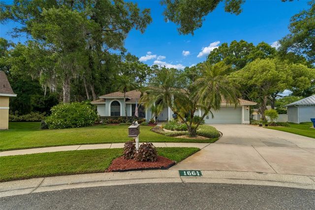 1661 WOODRIDGE COURT, Lutz, FL 33559