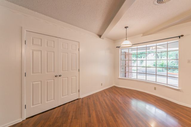 936 Mountain Terrace, Hurst, TX 76053