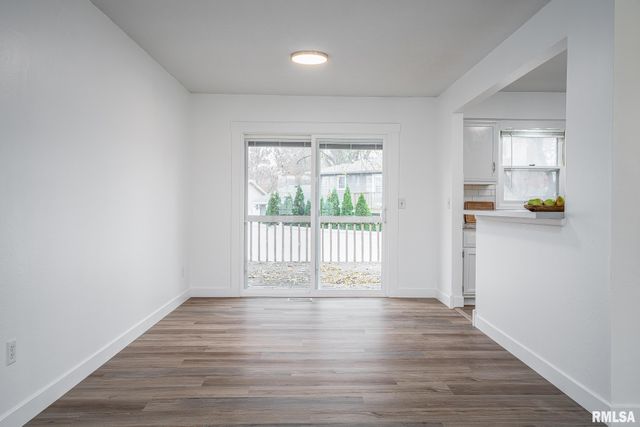 2530 Saint Johns Court, Bettendorf, IA 52722