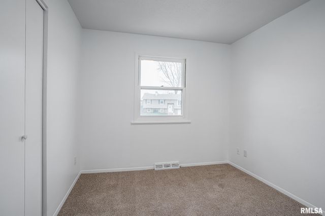 2530 Saint Johns Court, Bettendorf, IA 52722