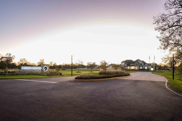 42 Cottonwood Lake Court, Fulshear, TX 77441