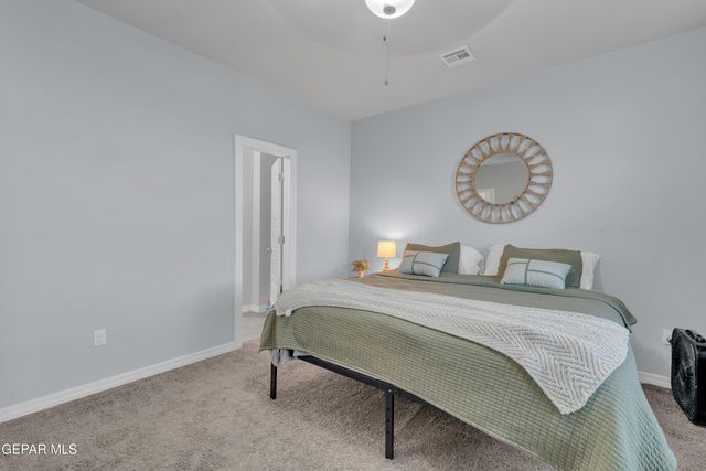 11352 Hidalgo Drive, Socorro, TX 79927