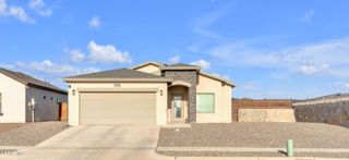 11352 Hidalgo Drive, Socorro, TX 79927