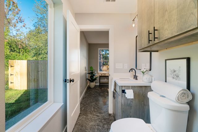 120 10th NE, Paris, TX 75460