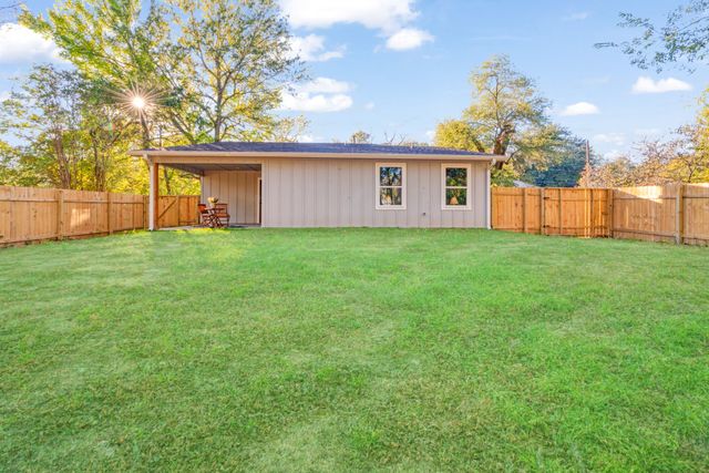 120 10th NE, Paris, TX 75460