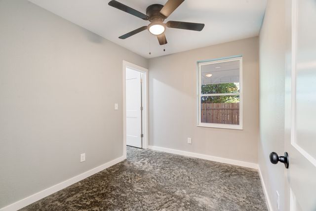 120 10th NE, Paris, TX 75460