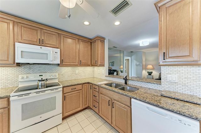 309 108TH STREET W 309, Bradenton, FL 34209
