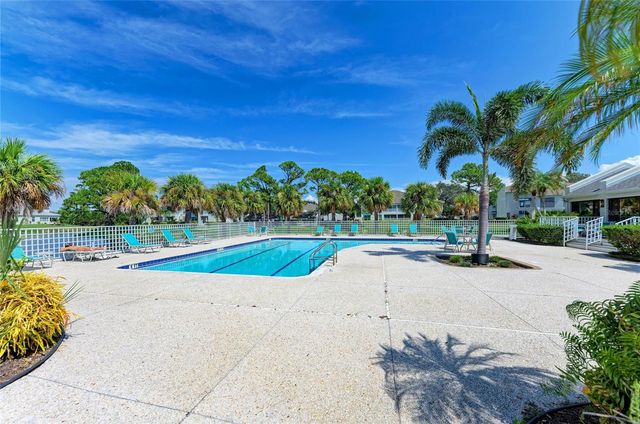 309 108TH STREET W 309, Bradenton, FL 34209