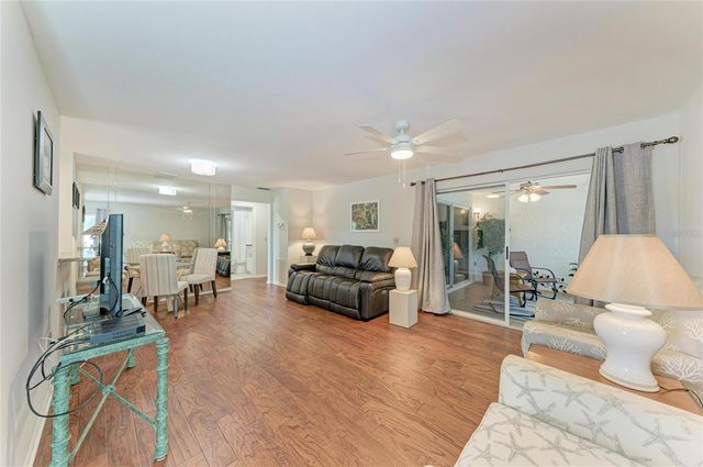 309 108TH STREET W 309, Bradenton, FL 34209