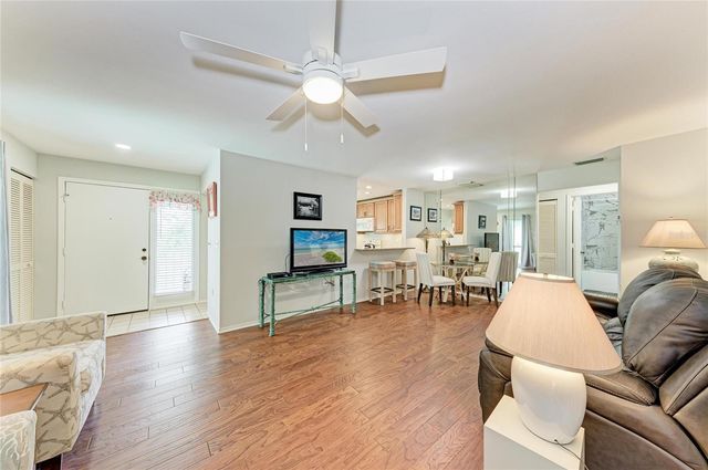 309 108TH STREET W 309, Bradenton, FL 34209