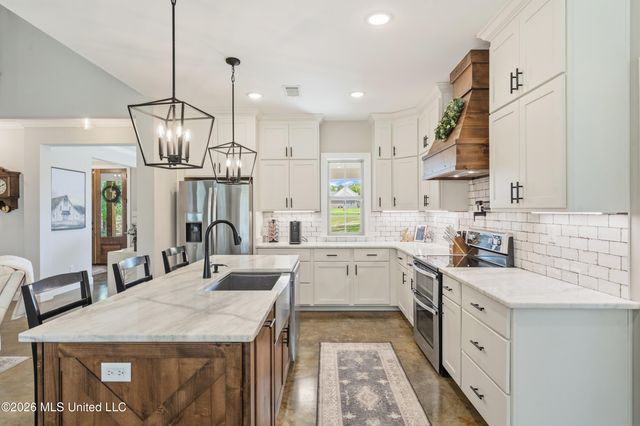 4411 Hunter Cove, Hernando, MS 38632
