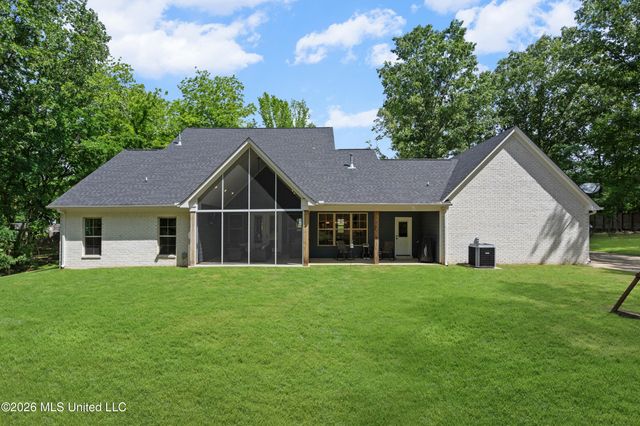 4411 Hunter Cove, Hernando, MS 38632