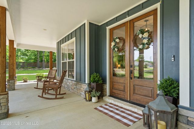 4411 Hunter Cove, Hernando, MS 38632