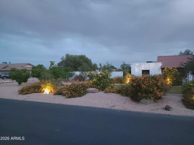 4741 W PARK VIEW Lane N, Glendale, AZ 85310