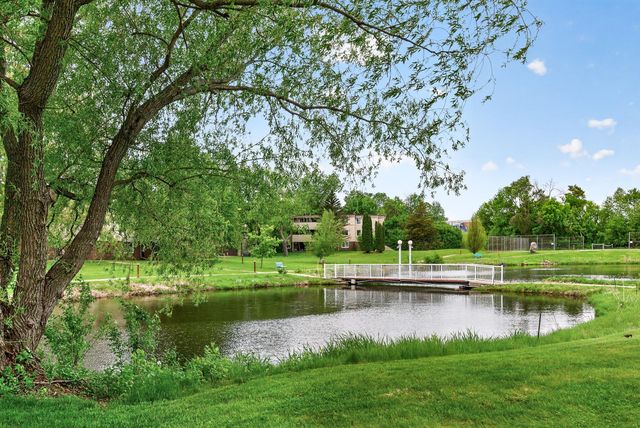 4385 Trenton Lane N 102, Plymouth, MN 55442