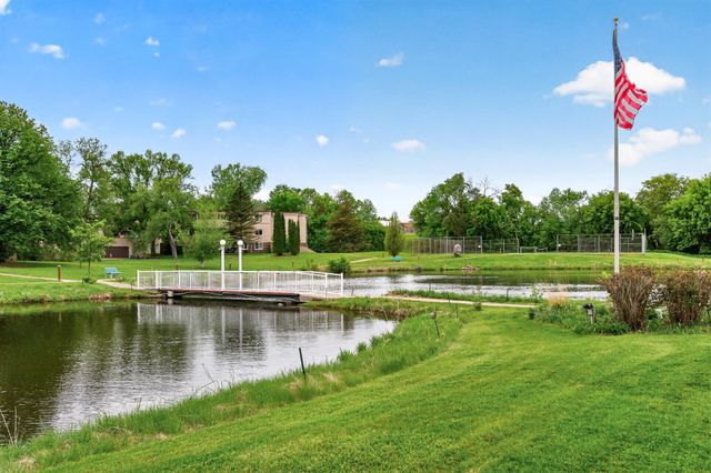 4385 Trenton Lane N 102, Plymouth, MN 55442