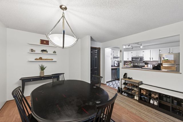 4385 Trenton Lane N 102, Plymouth, MN 55442