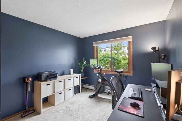 4385 Trenton Lane N 102, Plymouth, MN 55442