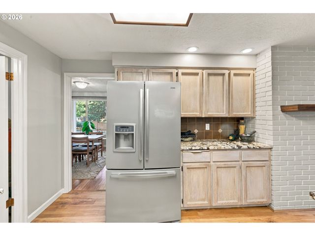 21105 Sw KILLARNEY Ct, Tualatin, OR 97062