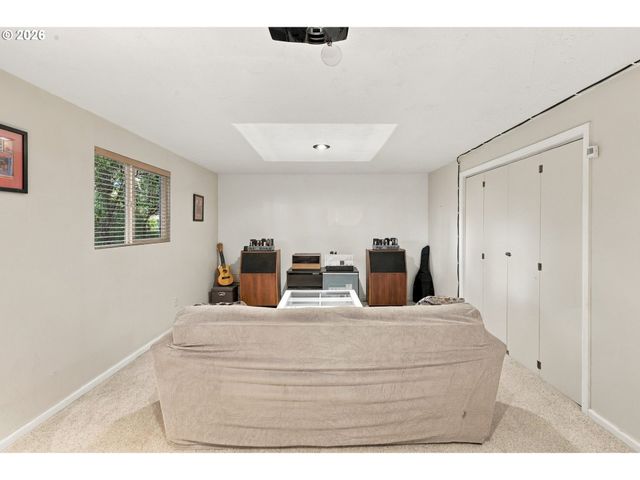 21105 Sw KILLARNEY Ct, Tualatin, OR 97062