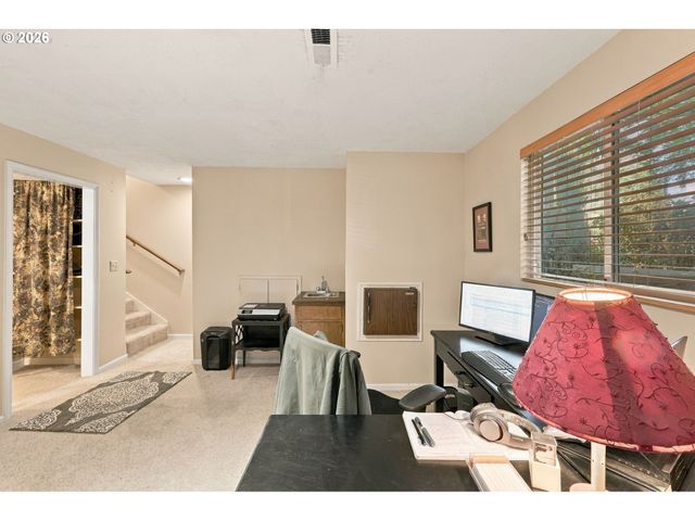 21105 Sw KILLARNEY Ct, Tualatin, OR 97062