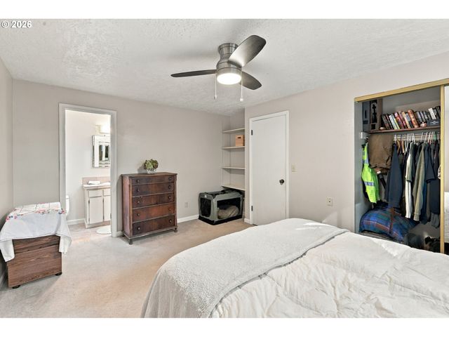 21105 Sw KILLARNEY Ct, Tualatin, OR 97062