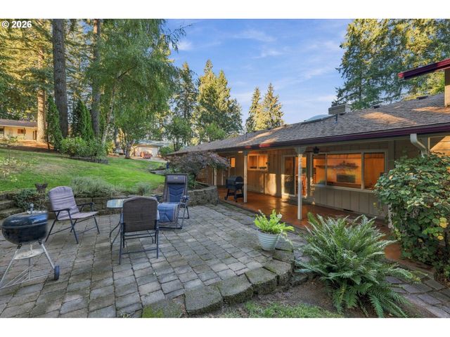 21105 Sw KILLARNEY Ct, Tualatin, OR 97062